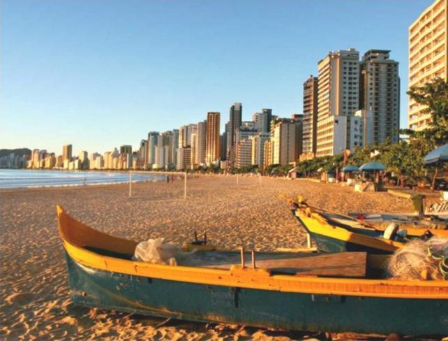 Апартаменты Ferias Incriveis Vista Mar Балнеариу-Камбориу Экстерьер фото